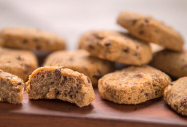 biscotti senza glutine al cioccolato e cocco per uno snack tropicale e goloso