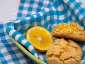 biscotti senza glutine al limone e timo per uno snack leggero e aromatico