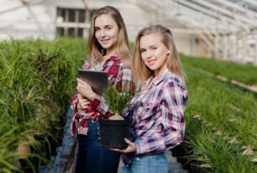 Ruolo delle Donne nell'Agricoltura Moderna