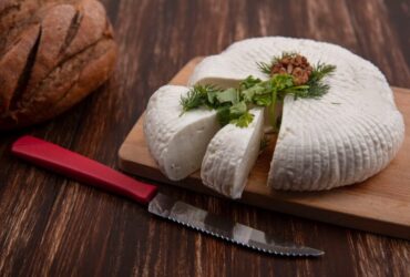 Tradizioni casearie sarde in Toscana