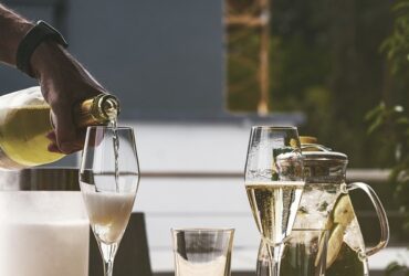 Come degustare un vino frizzante