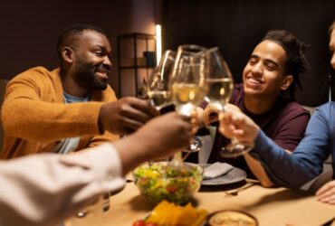 La Storia dei Locali di Degustazione di Vini e la Loro Cultura