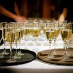 Come scegliere il vino per un evento estivo