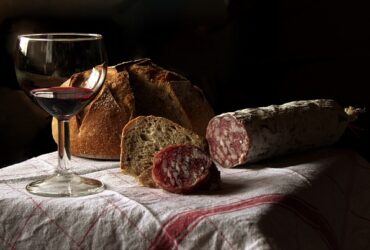 Come scegliere il vino per un aperitivo
